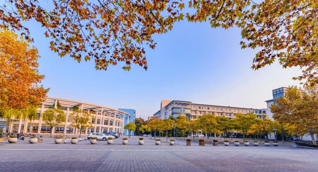 全世界不到200人，张国军当选为世界陶瓷科学院院士